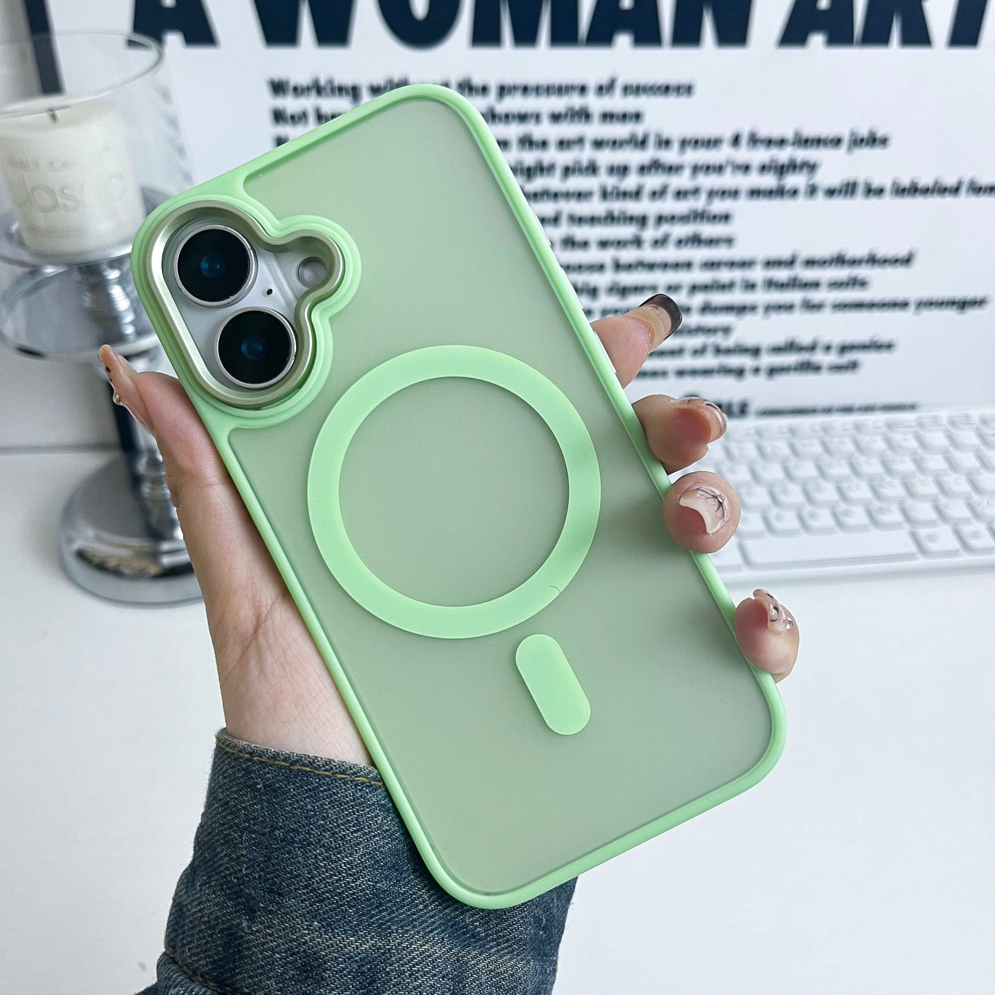 iPhone 16 Jingdun big hole mobile phone case