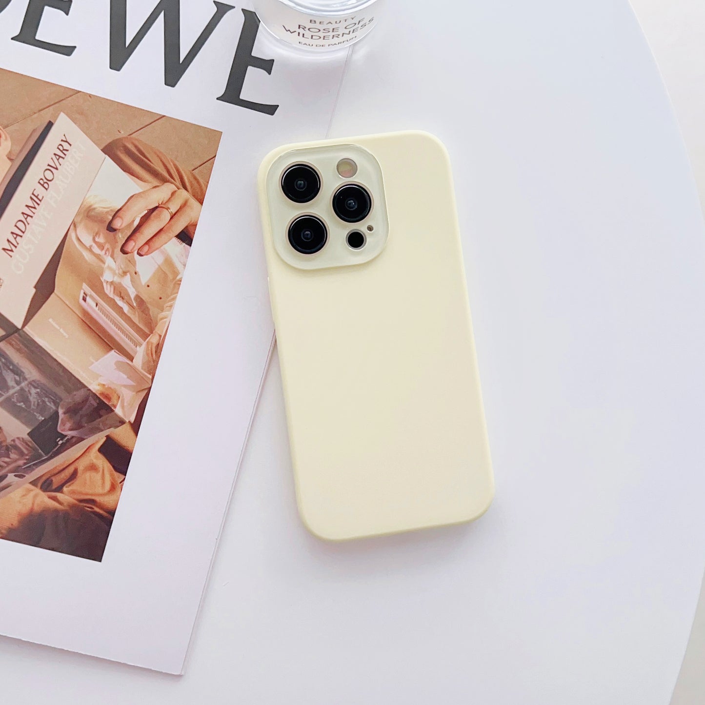 High-end liquid small window mobile phone case, no logo, washable, durable, no yellowing, lens protection liquid small window no logo