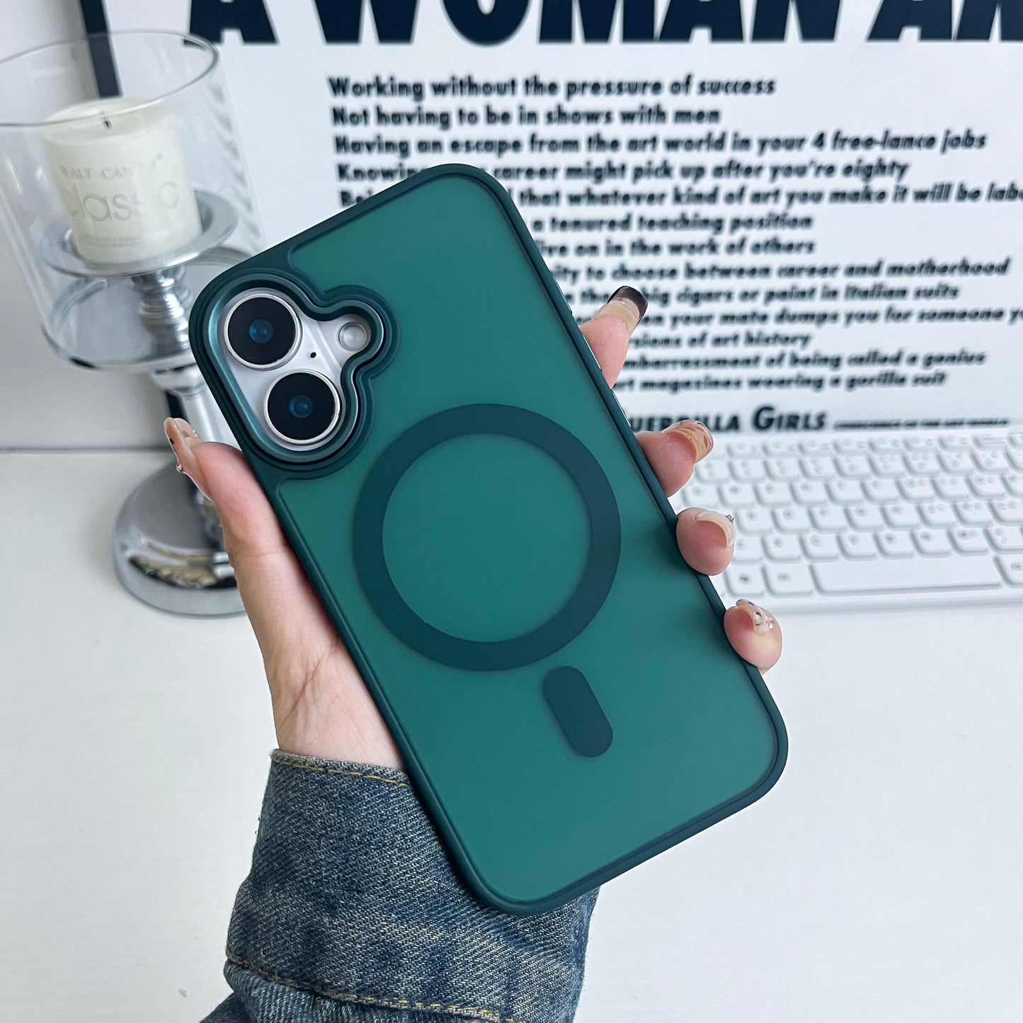 iPhone 16 Jingdun big hole mobile phone case